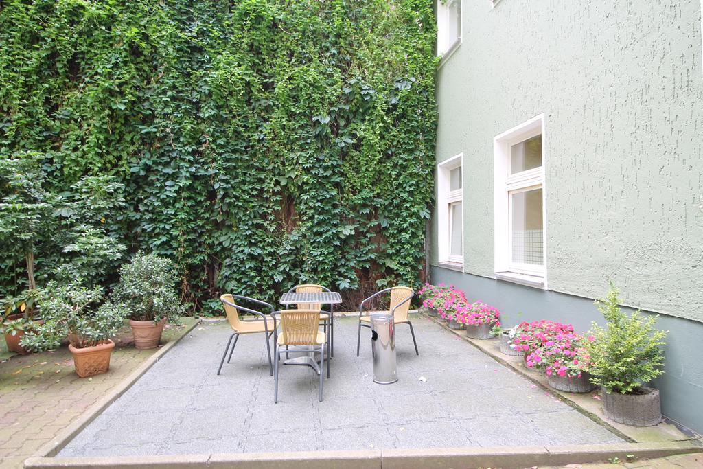 Apartments Kolo 77 Berlin Exterior foto
